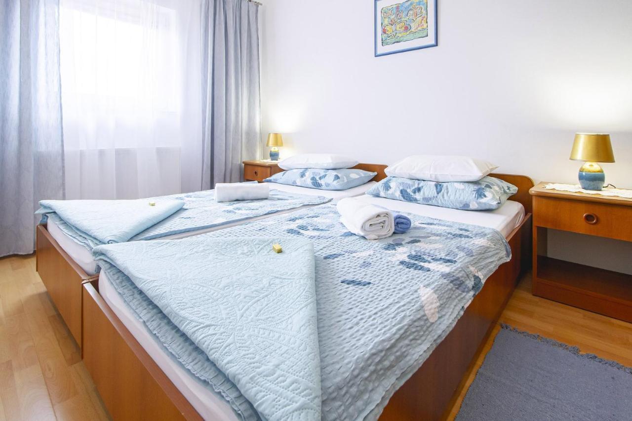 Apartmani Justic ニヴィーチェ エクステリア 写真